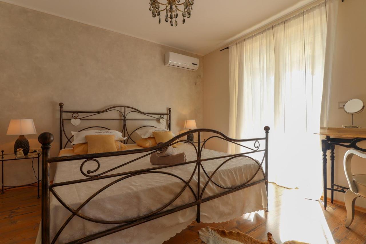 Villa Nona Marija Sveti Lovrec Pazenaticki ภายนอก รูปภาพ