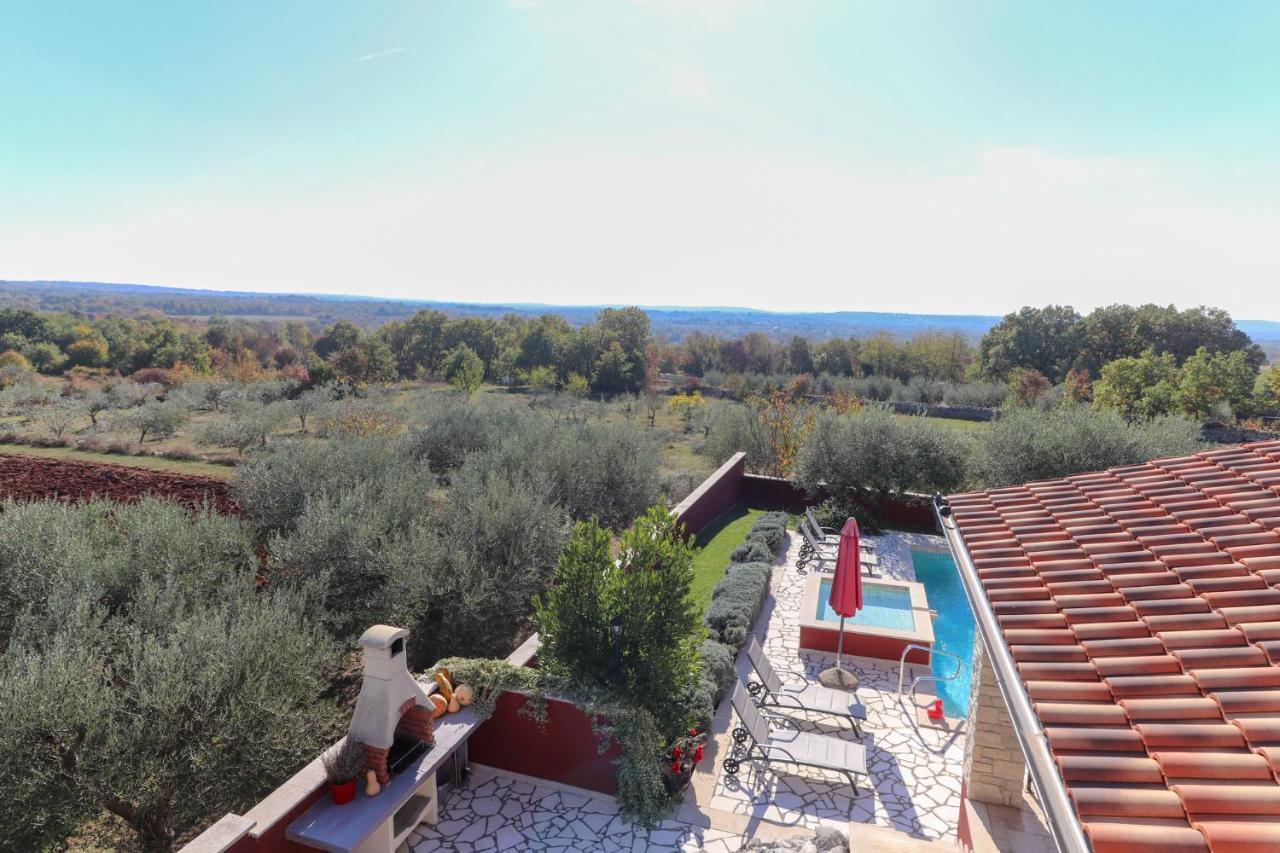 Villa Nona Marija Sveti Lovrec Pazenaticki ภายนอก รูปภาพ