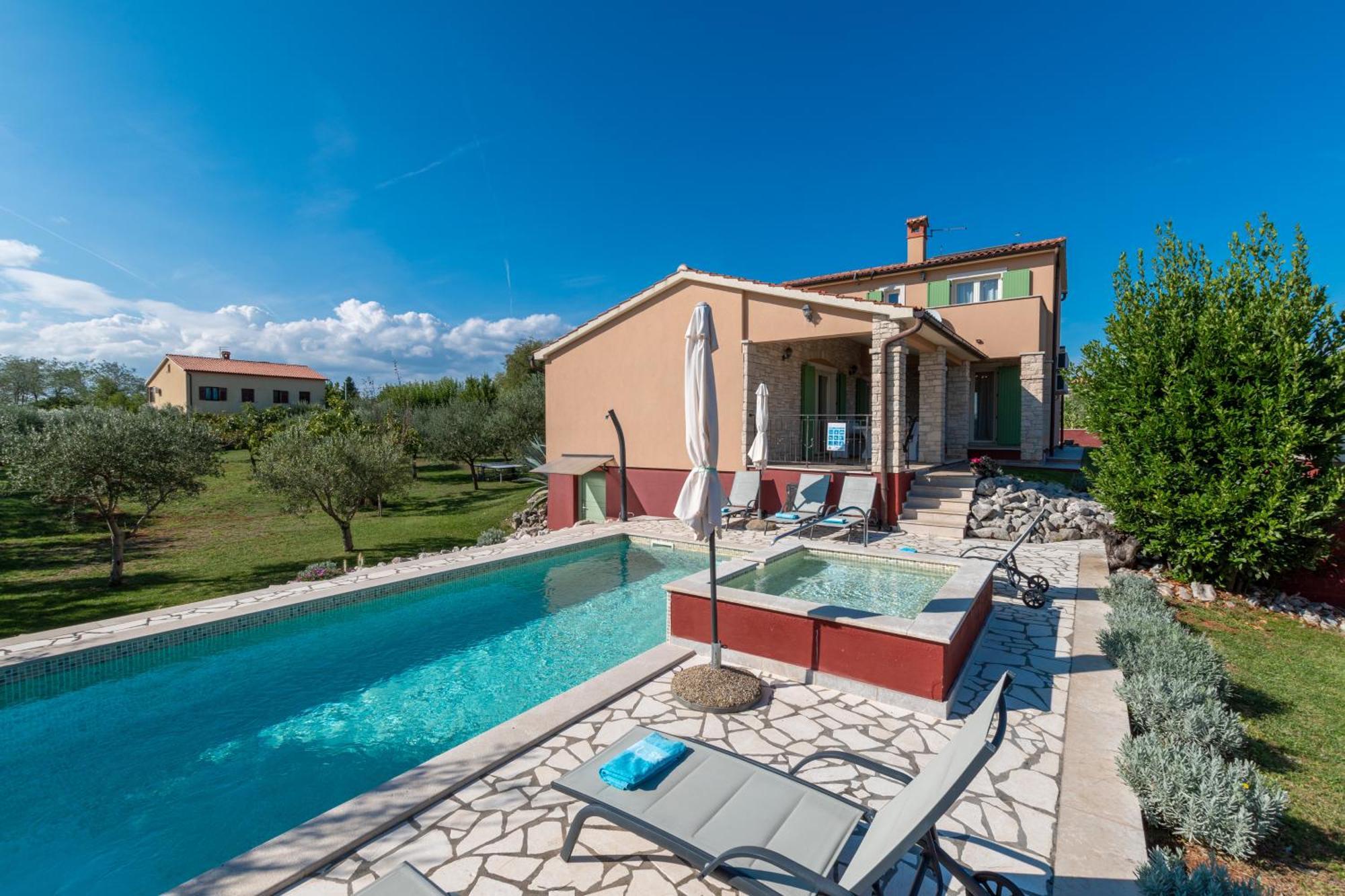Villa Nona Marija Sveti Lovrec Pazenaticki ภายนอก รูปภาพ