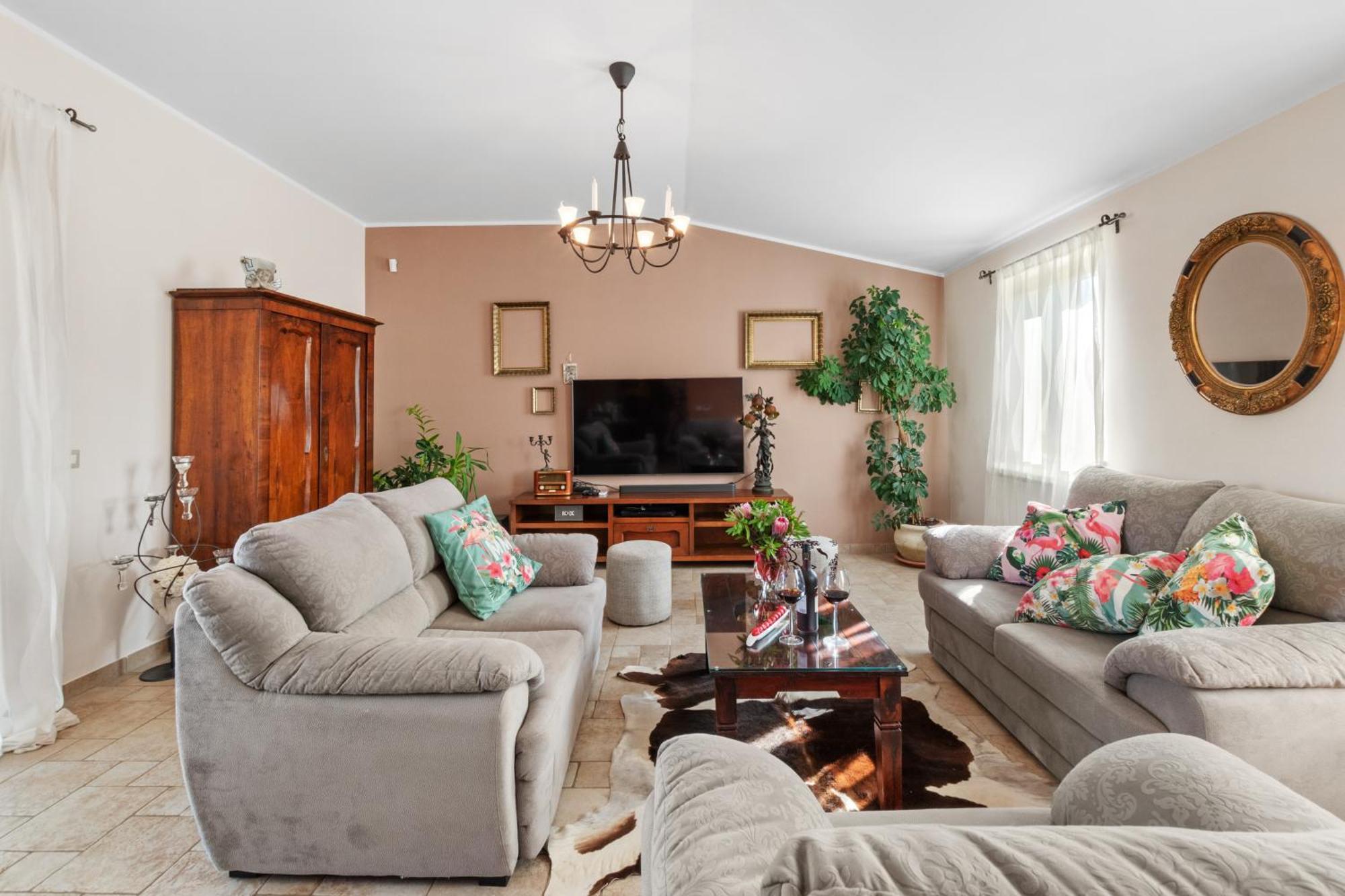 Villa Nona Marija Sveti Lovrec Pazenaticki ภายนอก รูปภาพ