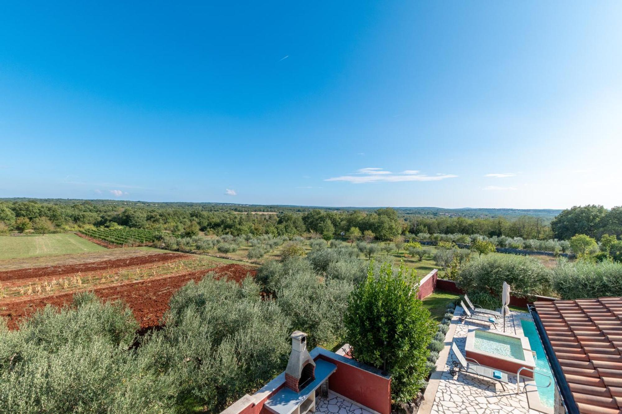 Villa Nona Marija Sveti Lovrec Pazenaticki ภายนอก รูปภาพ